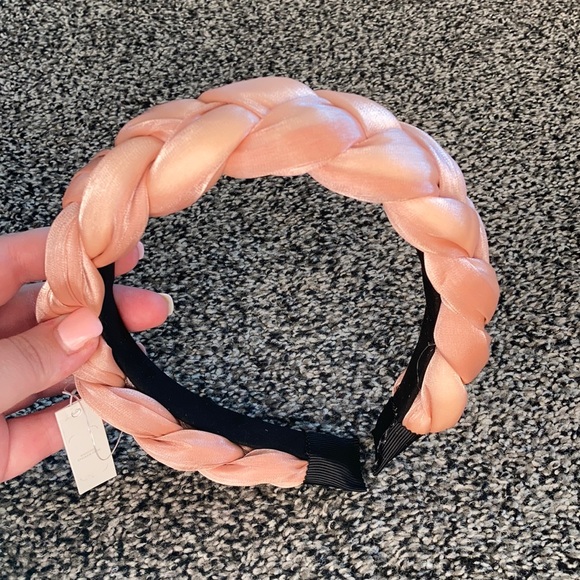 Francesca’s Blush Silk Braided Headband - Picture 3 of 4